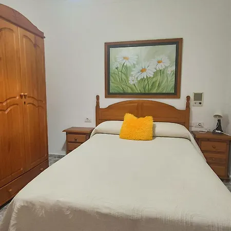 View House * Famara